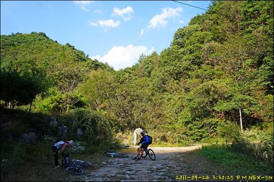 ¼³¸í: R:\photos\2011\0924\DSC00901.jpg