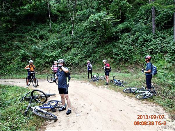 ����: ����: ����: ����: D:\Photos\2013\2013-09-07_ȫõ_�������ӵ���ȯ\output_1\P9070006.JPG