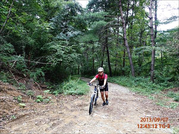 ����: ����: ����: ����: D:\Photos\2013\2013-09-07_ȫõ_�������ӵ���ȯ\output_1\P9070027.JPG