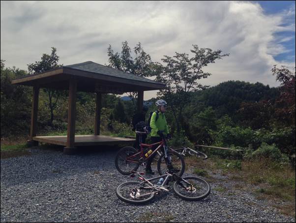 ����: D:\Photos\2013\2013-10-04_�¹�������̵�\IMG_1019.JPG